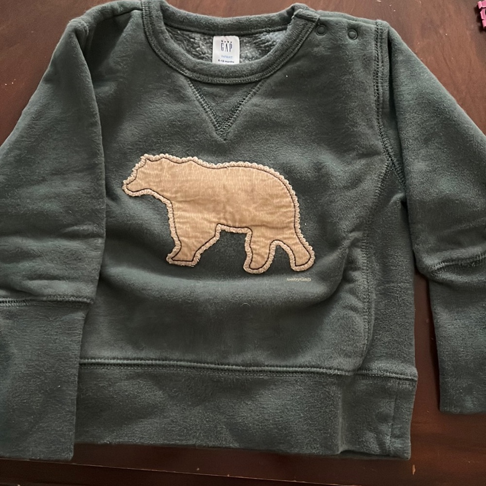 Baby gap sweatshirt 6/12mo